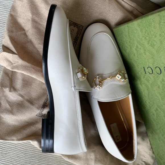 Gucci white loafer - Picture 2 of 6